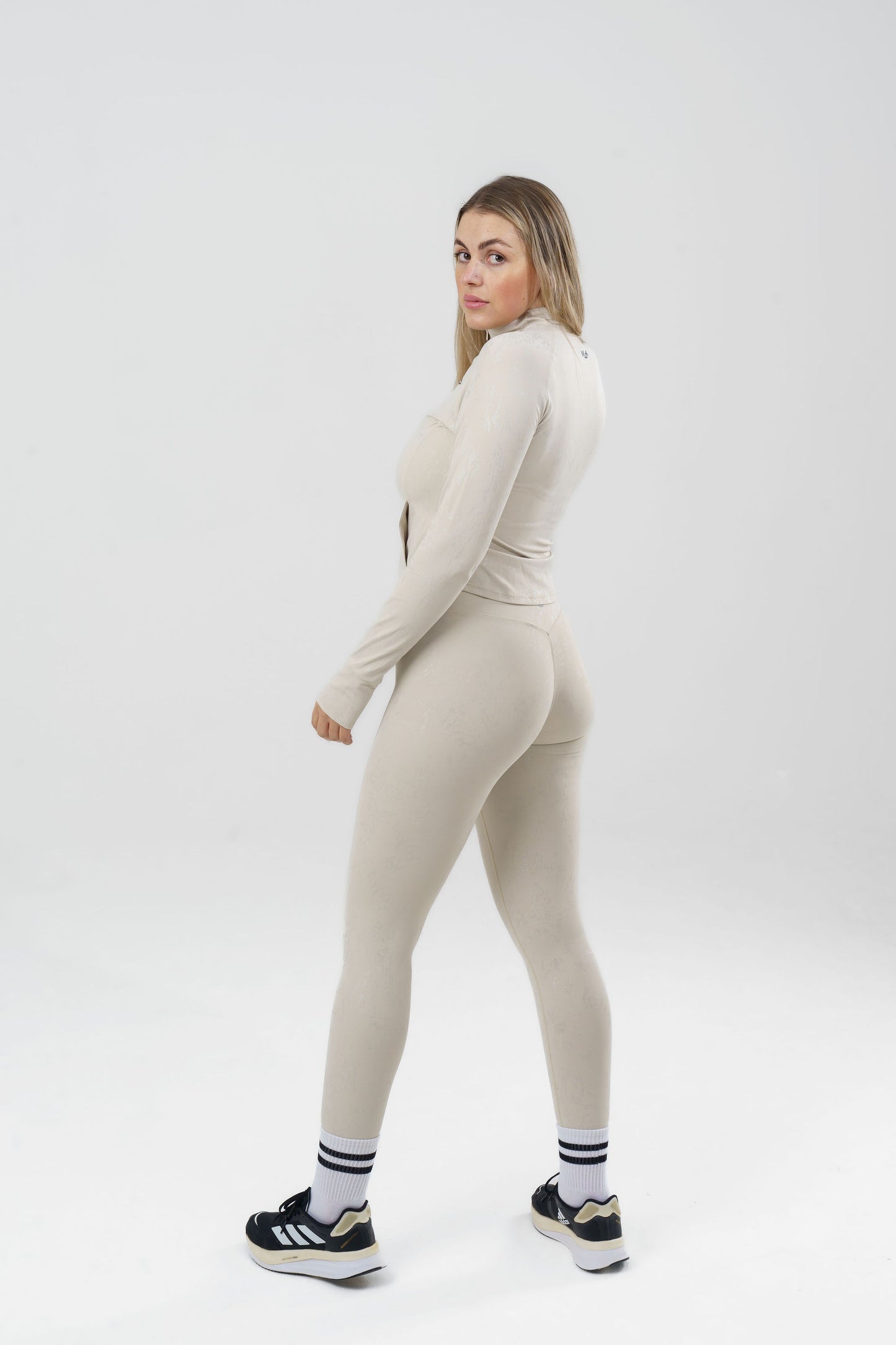 Radiance Leggings - Pearl Black