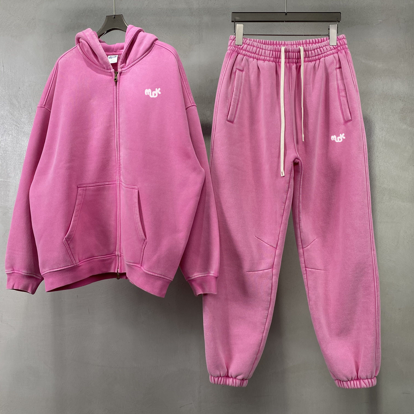 ECLIPSE Distressed  Tracksuit Set Pink MUDIK - Stand out. Stay true.