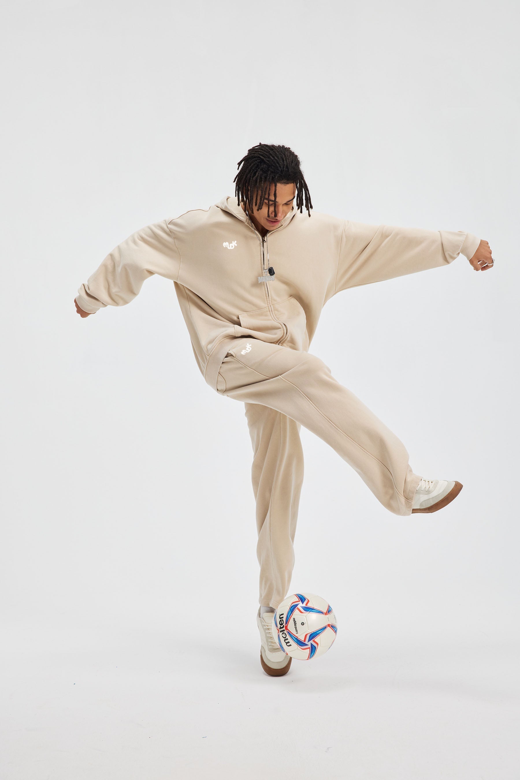 HALO Tracksuit Set Apricot MUDIK - Stand out. Stay true.