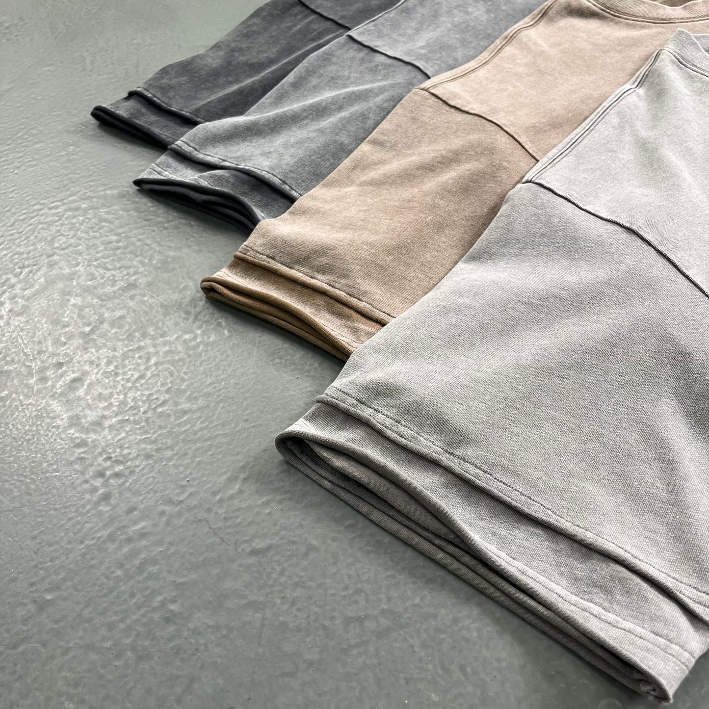 ECHO Baggy Oversized T-shirt Medium Ash MUDIK - Stand out. Stay true.